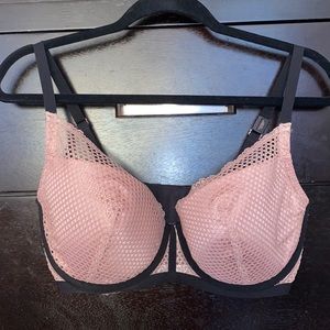 SOLD!!! NEW Victor Secret Bra